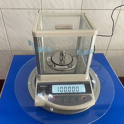 Cân Kỹ Thuật 3 Số Lẻ Shinko GS