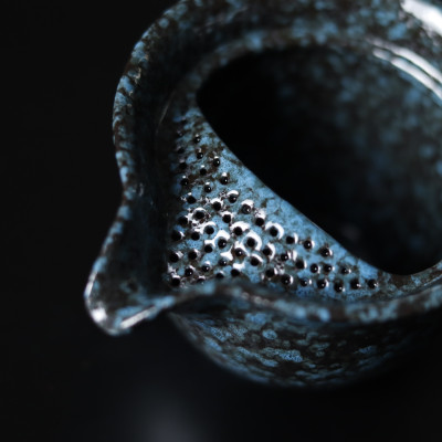 Bộ ấm trà độc ẩm | Gốm men nhật cao cấp, sang trọng | Nghệ nhân làm gốm vuốt tay với 45 lỗ lọc tinh xảo