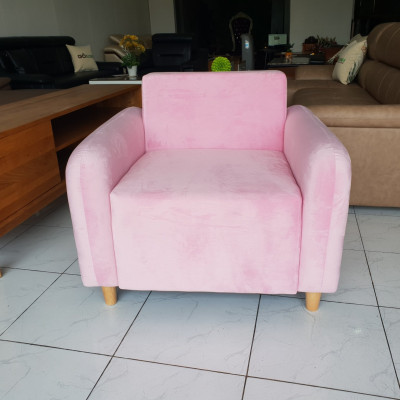 Ghế Sofa Bọc Vải Nhung Màu Hồng Dễ Thương