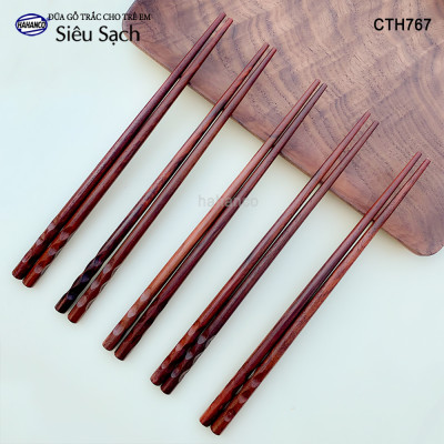 Đũa Trắc vấu tròn dành riêng cho bé (1 đôi) tập gắp làm quen đôi đũa (CTH767) tạo thói quen dùng đúng đồ của mình - an toàn sức khỏe - không chất độc hại