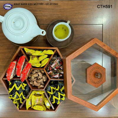 Khay Đựng Mứt Tết Bằng Gỗ Hương Nắp Kính Lục Giác Trong Suốt Sang Trọng - CTH591