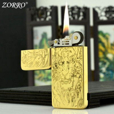 Vỏ Hộp Quẹt Bật Lửa Xăng Đá Zorro ZC5 Khắc Hình Hổ Gầm Dũng Mãnh Quyền Lực, Nắp Khít Giữ Xăng Tốt
