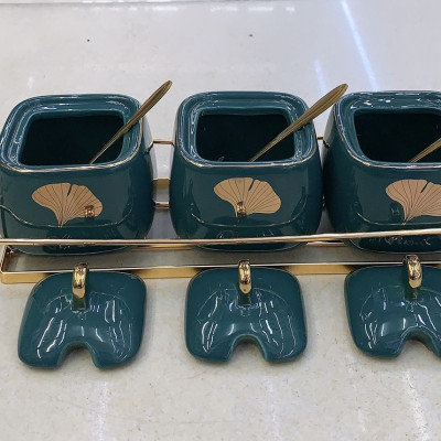 BỘ GIA VỊ SỨ CAO CẤP MÀU XANH CỔ VỊT KHUNG KIM LOẠI MẠ VÀNG