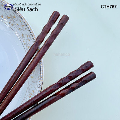 Đũa Trắc vấu tròn dành riêng cho bé (1 đôi) tập gắp làm quen đôi đũa (CTH767) tạo thói quen dùng đúng đồ của mình - an toàn sức khỏe - không chất độc hại