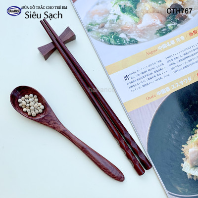 Đũa Trắc vấu tròn dành riêng cho bé (1 đôi) tập gắp làm quen đôi đũa (CTH767) tạo thói quen dùng đúng đồ của mình - an toàn sức khỏe - không chất độc hại
