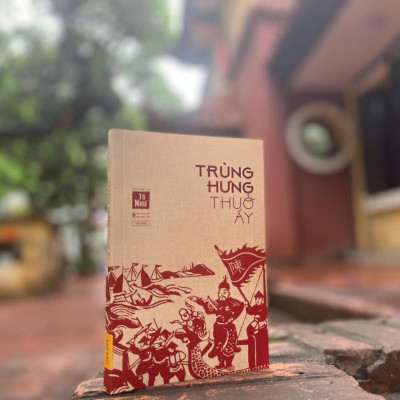 Trùng Hưng thuở ấy - Tao Đàn