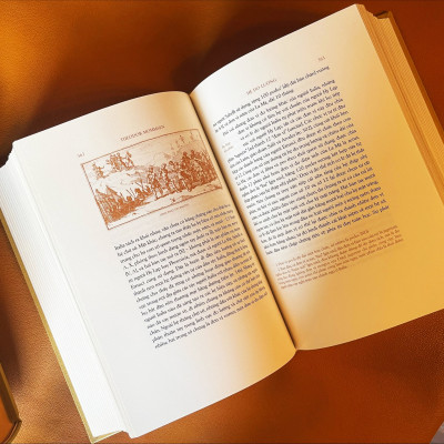 Trăm năm Nobel - Lịch sử La Mã - Tập 1 - tặng kèm Postcard Đông A 18