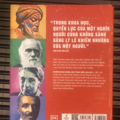 NHỮNG NHÀ KHOA HỌC THAY ĐỔI LỊCH SỬ