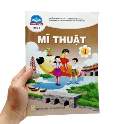 Mĩ Thuật 4 - Bản 1 (Chân Trời Sáng Tạo) (2023)