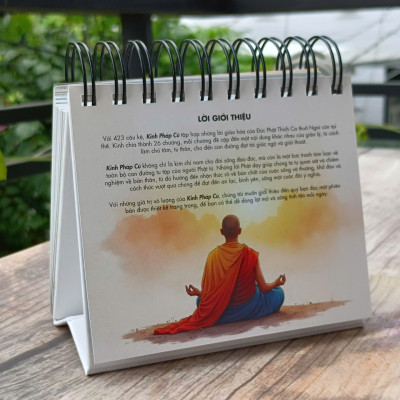 Kinh Pháp Cú - 365 ngày sống theo lời Phật dạy (bản cao cấp, in màu)
