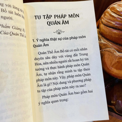 Sách - Học Quán Âm Hành Quán Âm - Hòa thượng Thánh Nghiêm - Vĩnh nghiêm Books