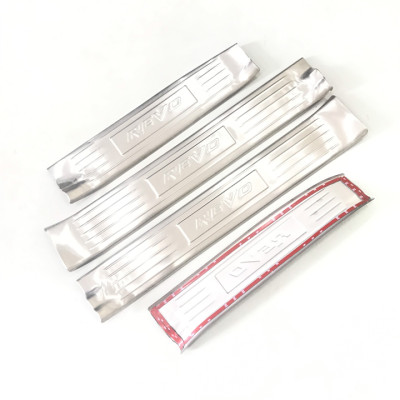  Bộ Ốp bậc cửa, Nẹp bước chân INOX dành cho xe Toyota Hilux Revo - Bên trong