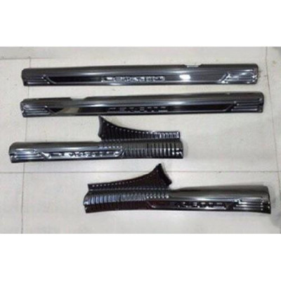  Ốp Bậc cửa trong Titan Cao cấp dành cho Kia Cerato 2019-2020-2021