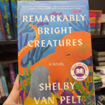 Sách - Remarkably Bright Creatures: A Novel by Shelby Van Pelt - Best of #BookTok