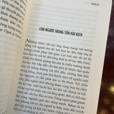 [tặng tấm postcard bức họa Ba Bậc Thầy] BA BẬC THẦY BALZAC * DICKENS * DOSTOEVSKY – Stefan Zweig – Người dịch Nguyễn Tuấn Bình – Bình Book - NXB Tri Thức (bìa mềm)