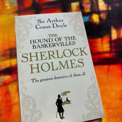 Sách - The Hound of the Baskervilles by Sir Arthur Conan Doyle - Sách tiếng anh