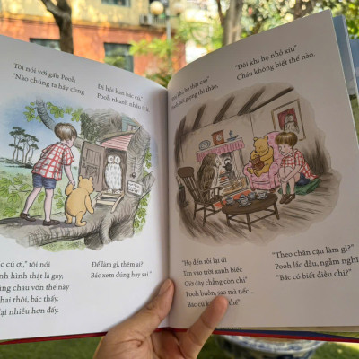 (Bìa cứng) GẤU POOH VÀ TÔI – Jeanne Willis – Nhân Dân Books - NXB Văn Học