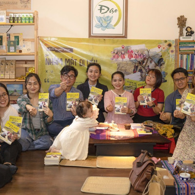 Nhắm Mắt Đi Liều