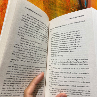 Sách - The Secret Garden by Frances Hodgson Burnett - Collins Classics - English Classic Novel