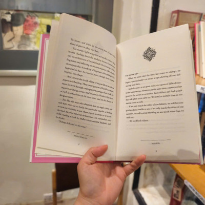 Sách - Maktub: An Inspirational Companion to the Alchemist by Paulo Coelho/Short stories