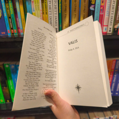 Sách - Valis (S.F. MASTERWORKS) by Philip K Dick - Sách tiếng anh, bìa mềm, Khoa học giả tưởng