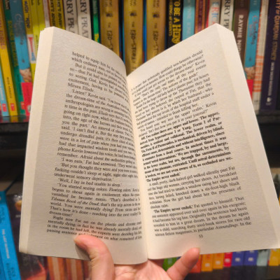 Sách - Valis (S.F. MASTERWORKS) by Philip K Dick - Sách tiếng anh, bìa mềm, Khoa học giả tưởng