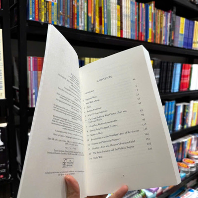 Sách - Putin And The Return Of History How The Kremlin Rekindled the Cold War by Martin Sixsmith