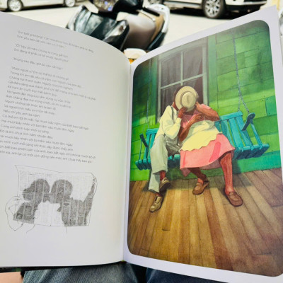 (Có tặng kèm postcard) KHI YÊU – Hélène Delforge & Quentin Gre – Nguyệt Ánh dịch – Nho Xanh – NXB Phụ nữ Việt Nam