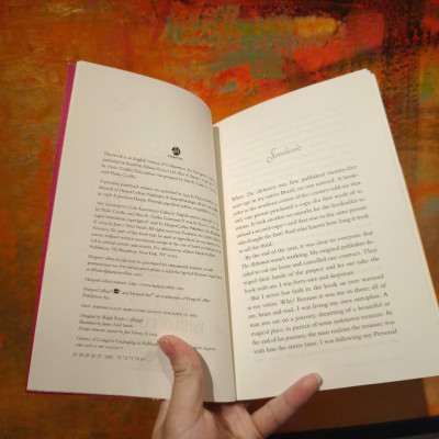 Sách - The Alchemist: A Modern Classic of Magic and Mysticism by Paulo Coelho - Tiểu thuyết Kinh điển