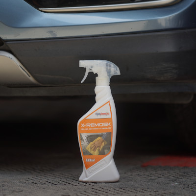 NƯỚC LÀM SẠCH NHỰA CÂY & XÁC CÔN TRÙNG BÁM TRÊN THÂN XE Ô TÔ X-REMOSK 600ML THƯƠNG HIỆU EKOKEMIKA