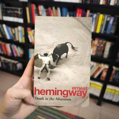 Sách - Sách - Death in the Afternoon by Ernest Hemingway - Văn Học Kinh Điển Tiếng Anh/ English Classics Novel