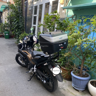 Thùng Givi B32N_ADV và baga HRV Winner X 2022, bộ thùng lắp cho xe Winner X V3