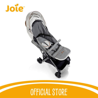 Xe đẩy trẻ em Joie Tourist