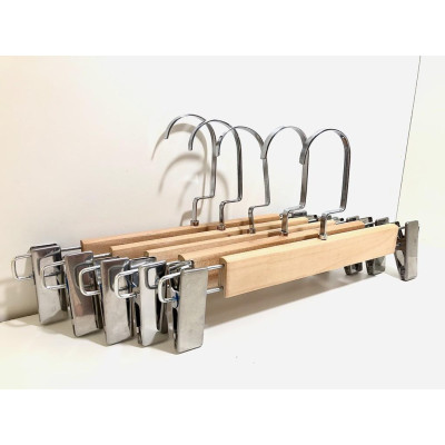 Combo Móc, kẹp treo quần áo bằng gỗ màu vàng đầu kẹp inox, đầu móc xoay 360