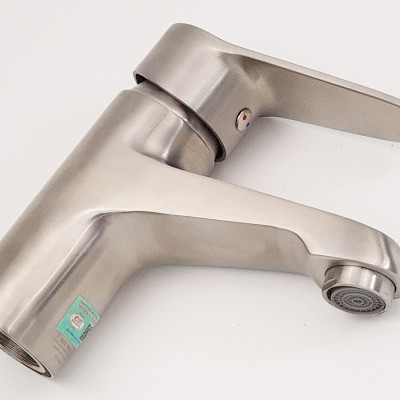 Vòi Lavabo nóng lạnh Inox SUS 304 Chrome Eurolife EL-1502