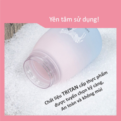 BÌNH UỐNG NƯỚC CÓ ỐNG HÚT CHO BÉ BẰNG NHỰA TRITAN KU5621 - 600ML