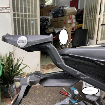 Baga givi SRV MT15, baga givi SRV lắp cho xe MT15, hàng chính hãng, mới 100%