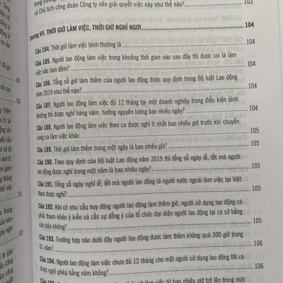 500 Câu hỏi và tình huống giải quyết các vướng mắc tranh chấp lao động