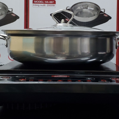 Bếp điện từ Ladomax Ha667 tặng kèm nồi lẩu inox, Phím cơ, bảo hành 12 tháng-Nấu nhanh sôi-Hàng Chính Hãng