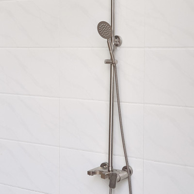 Bộ sen cây tắm đứng nóng lạnh Inox SUS 304 Eurolife EL-S920 (Trắng vàng)