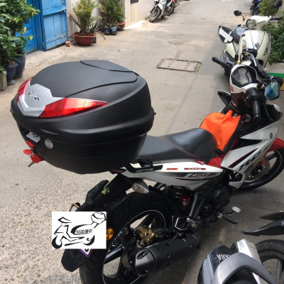 Thùng givi B360N kèm đế đệm MP70N và ốc gắn, thùng gắn sau xe máy givi
