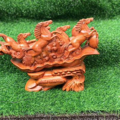 Tượng con ngựa mã đáo thành công bằng gỗ hương đá kt 42×34×12cm