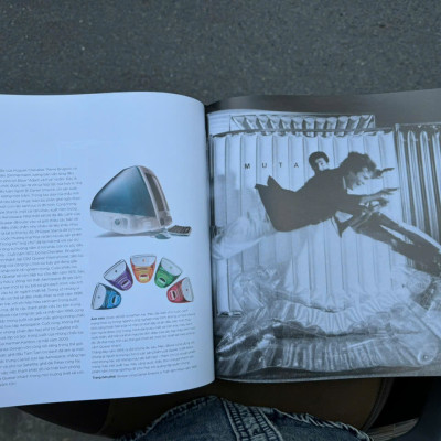 QUASAR KHÁNH - NHÀ THIẾT KẾ HUYỀN THOẠI - Fabrice Peltier – Nhã Nam 