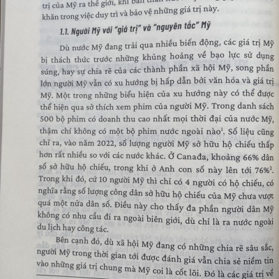 Quyền lực Mỹ trong quan hệ ngoại giao tiếp cận từ góc độ lịch sự và văn hóa (Sách chuyên khảo)