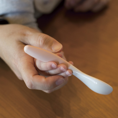 Bộ muỗng và nĩa TLI Richell Nhật Bản - bước 3 có hộp đựng cho bé tự ăn | Baby