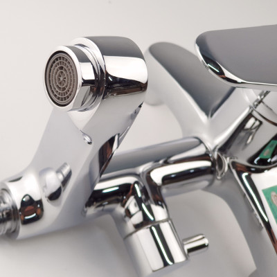 Sen bộ tắm đứng nóng lạnh Eurolife EL-S904 (Trắng bạc)