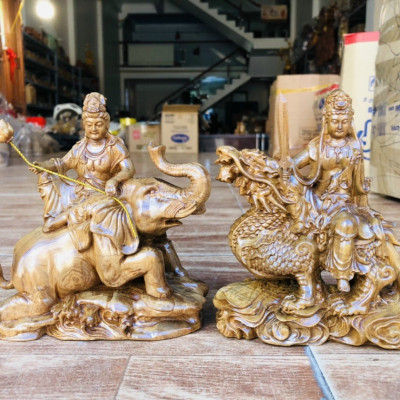 Cặp tượng văn thù _ phổ hiền bồ tát bằng gỗ bách xanh thơm nức kt 15×14×6cm