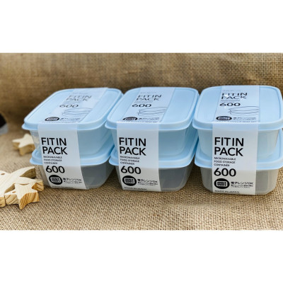 Set 02 hộp thực phẩm nắp mềm Sanada, dùng để chứa đựng và bảo quản thực phẩm cho gia đình, quán ăn... bảo quản trong ngăn mát/ ngăn đông - nội địa Nhật Bản 