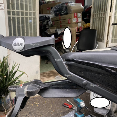 Baga givi SRV MT15, baga givi SRV lắp cho xe MT15, hàng chính hãng, mới 100%
