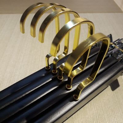 Combo Bộ 10 và 20 Móc Kẹp Quần Bằng Gỗ Sơn Đen LUXURY